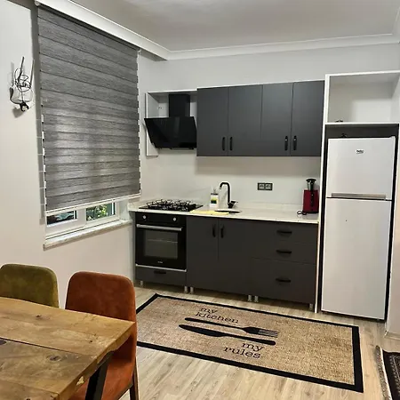 Apartment In The City Center Square