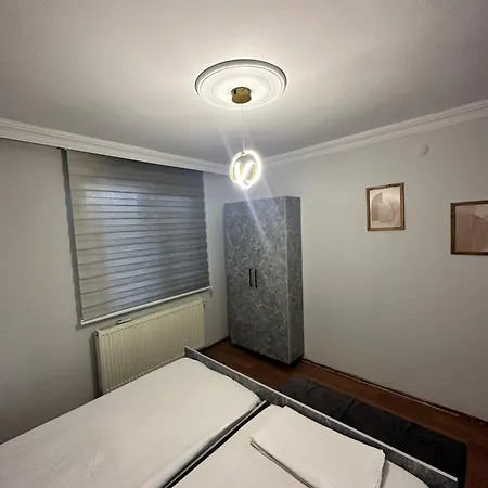 In The City Center Square Apartment Trabzon